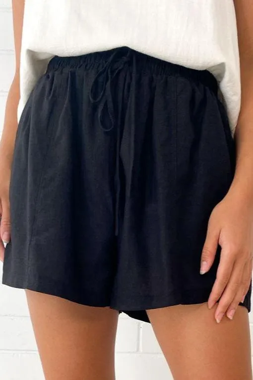 Ariana Shorts