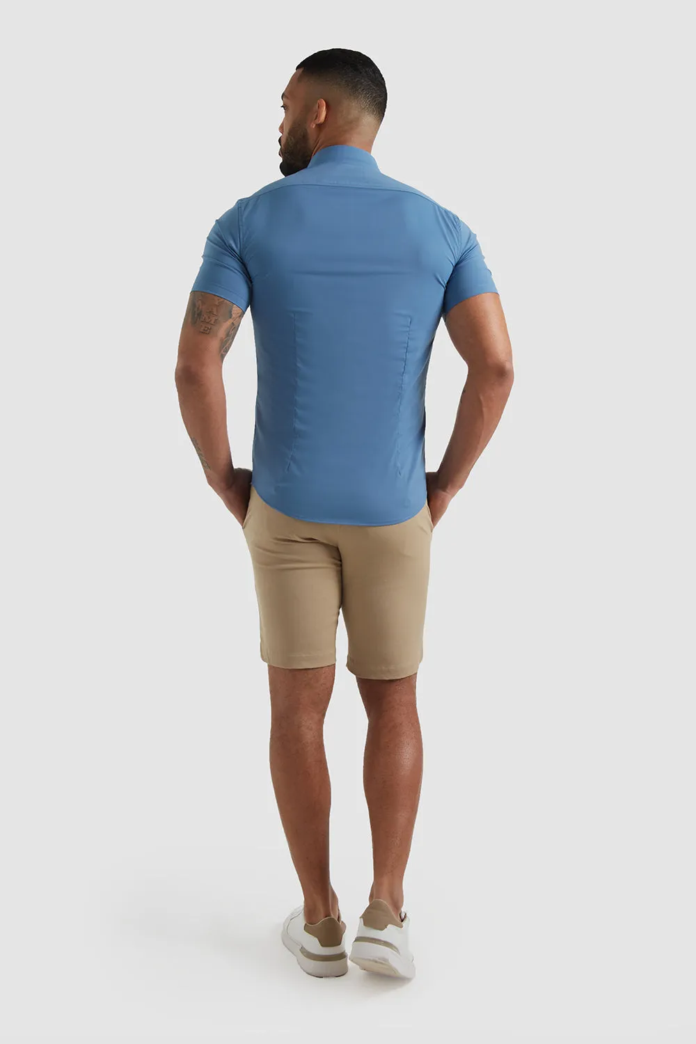 Athletic Fit Chino Shorts in Sand