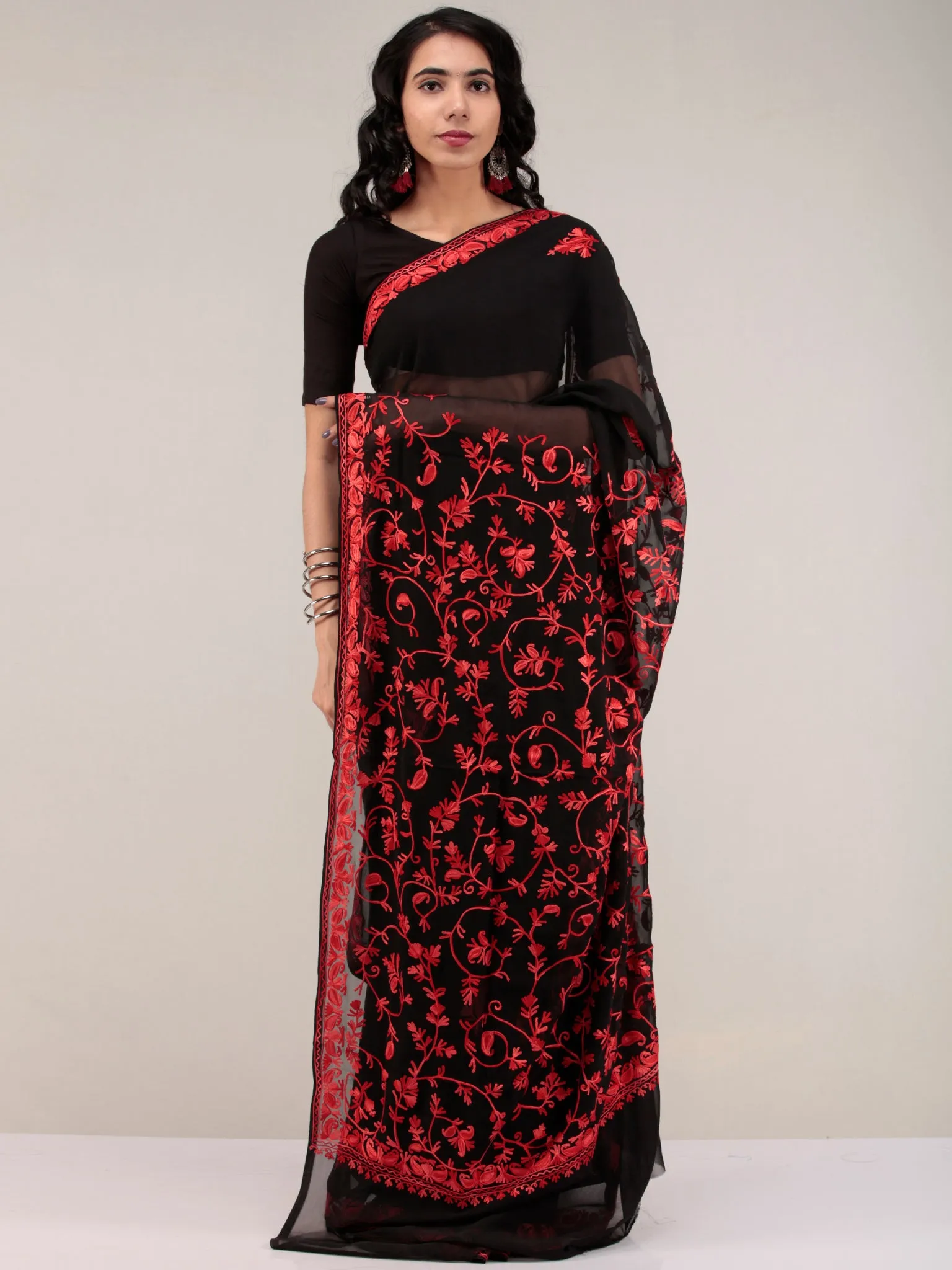 Black Aari Embroidered Georgette Saree From Kashmir - S031704633