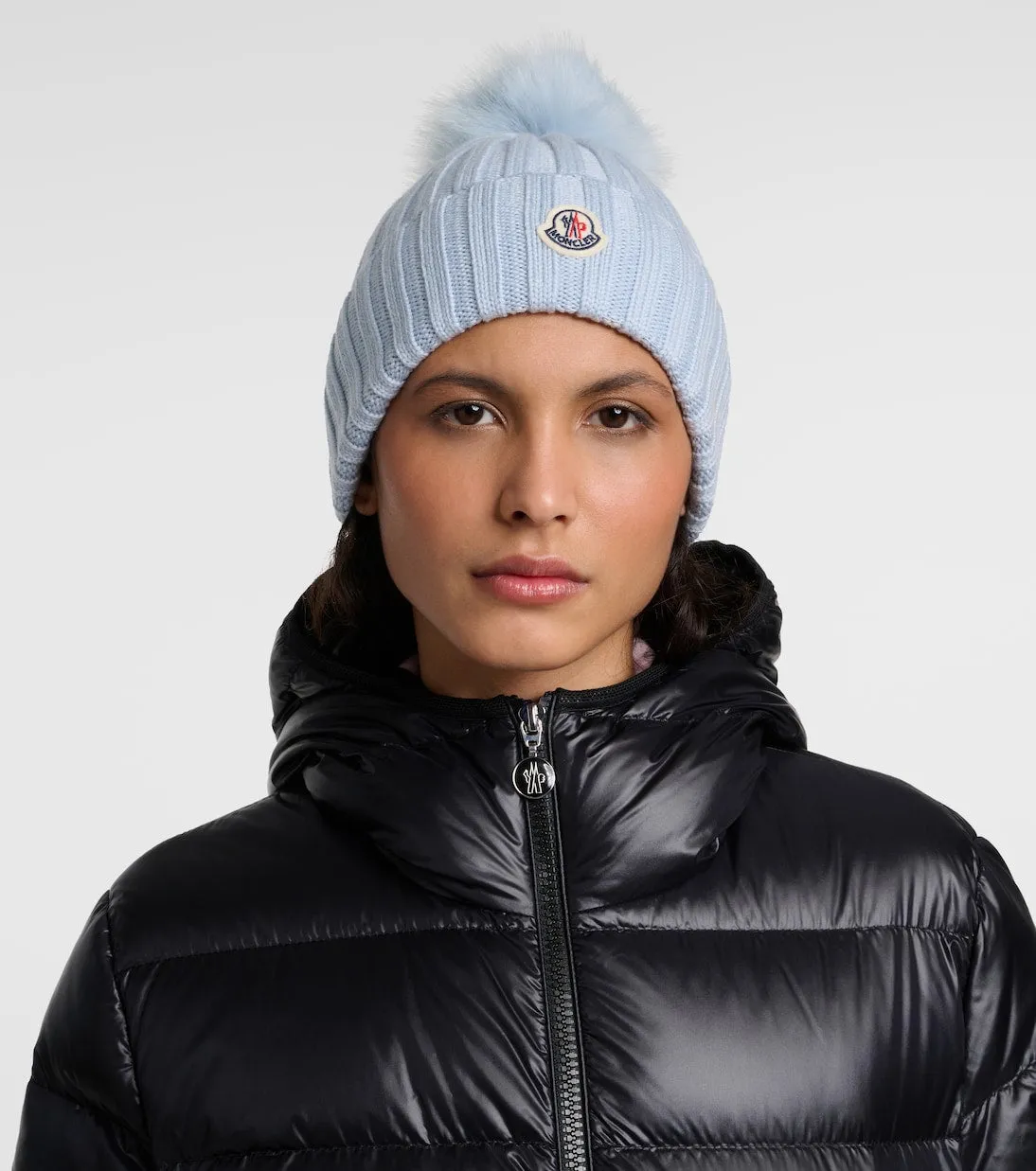 Moncler natural wool hat, black