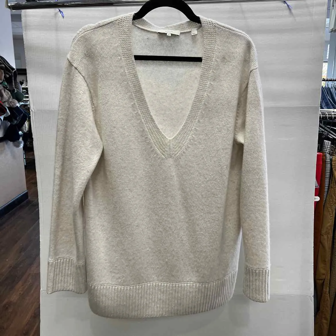 VINCE Cashmere V Neck Women's Sweaters Women Size M Cream Sweater