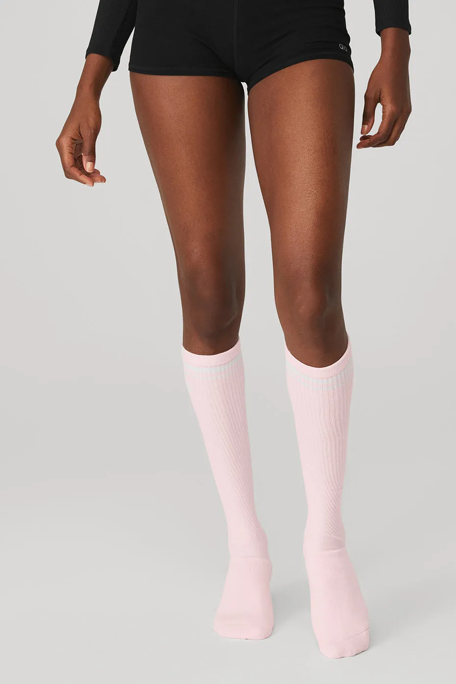 Women's Knee-High Throwback Barre Sock - Powder Pink/White